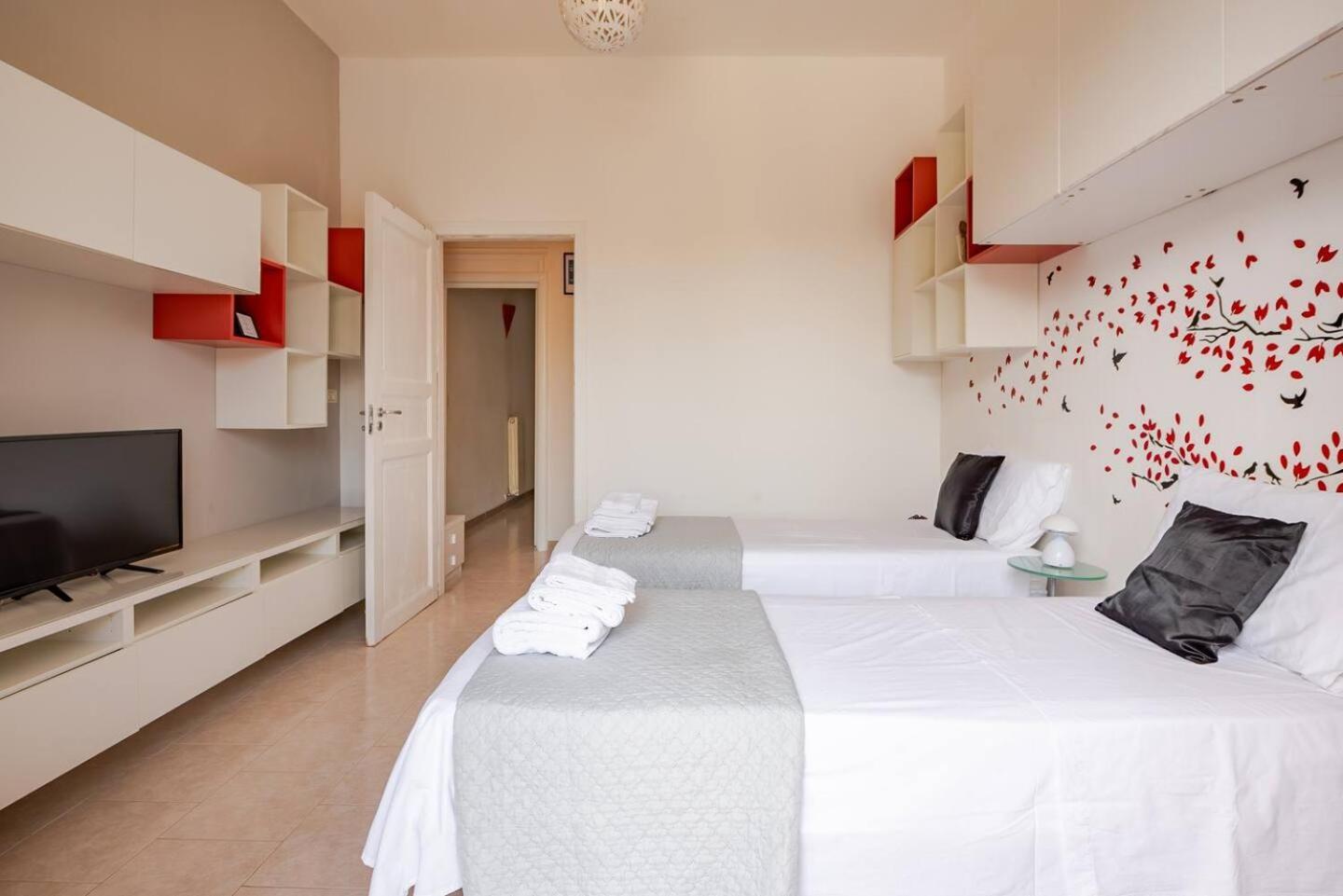 San Lazzaro Apartment เลชเช ภายนอก รูปภาพ