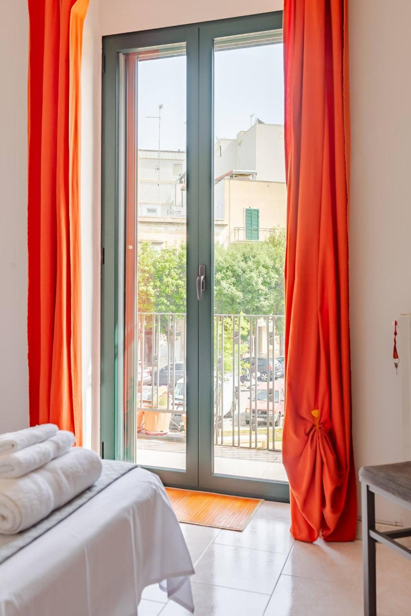 San Lazzaro Apartment เลชเช ภายนอก รูปภาพ